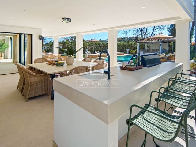 5 bedroom Villa for sale in Marbella with pool garage - € 5,995,000 (Ref: 9969010)