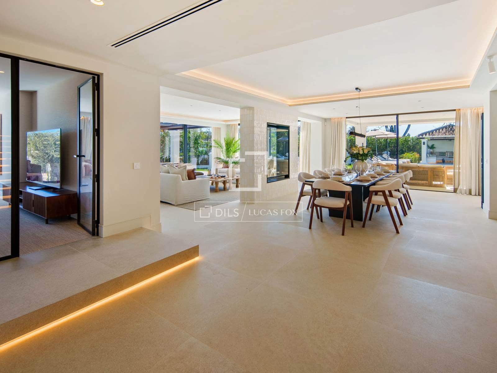 5 bedroom Villa for sale in Marbella with pool garage - € 5,995,000 (Ref: 9969010)