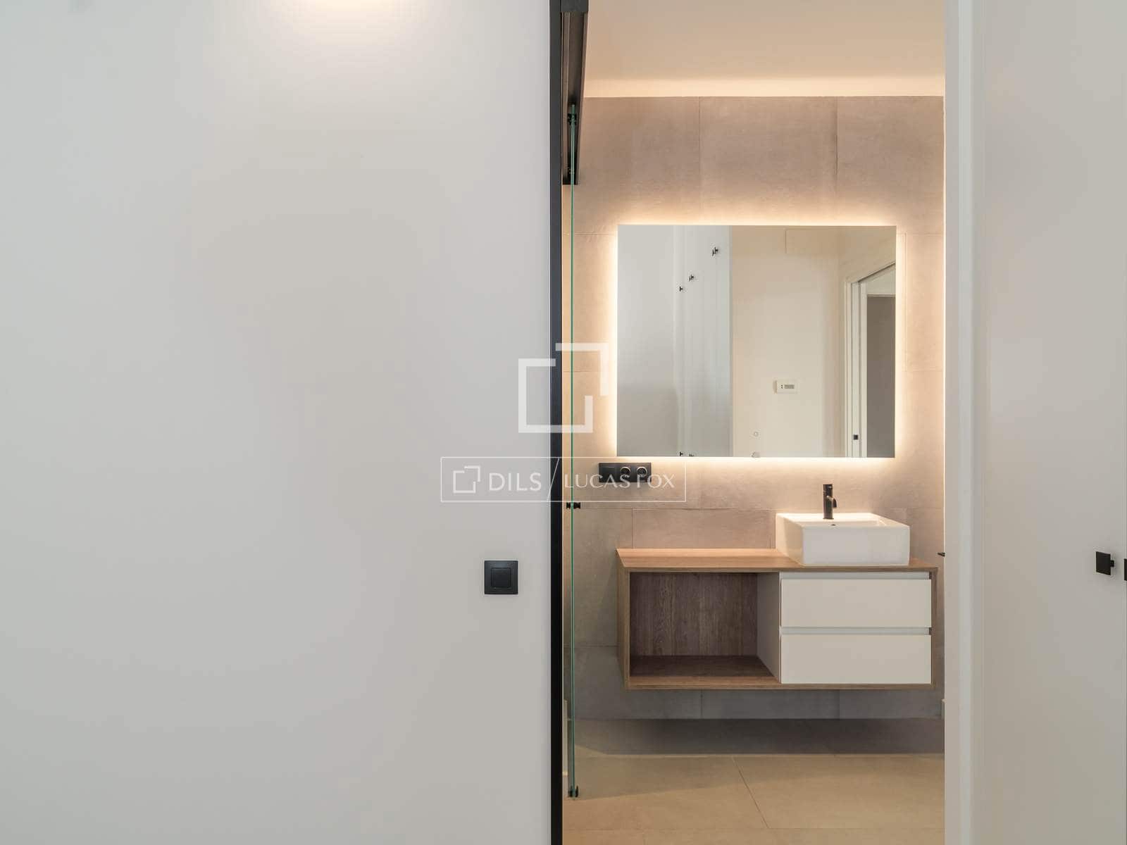 2 soveværelse Lejlighed til salg i Barcelona by med garage - € 840.000 (Ref: 9971435)