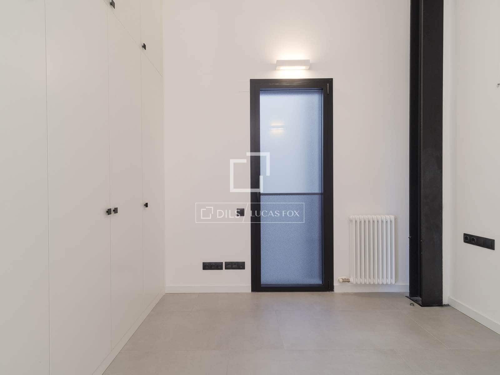 2 soveværelse Lejlighed til salg i Barcelona by med garage - € 840.000 (Ref: 9971435)