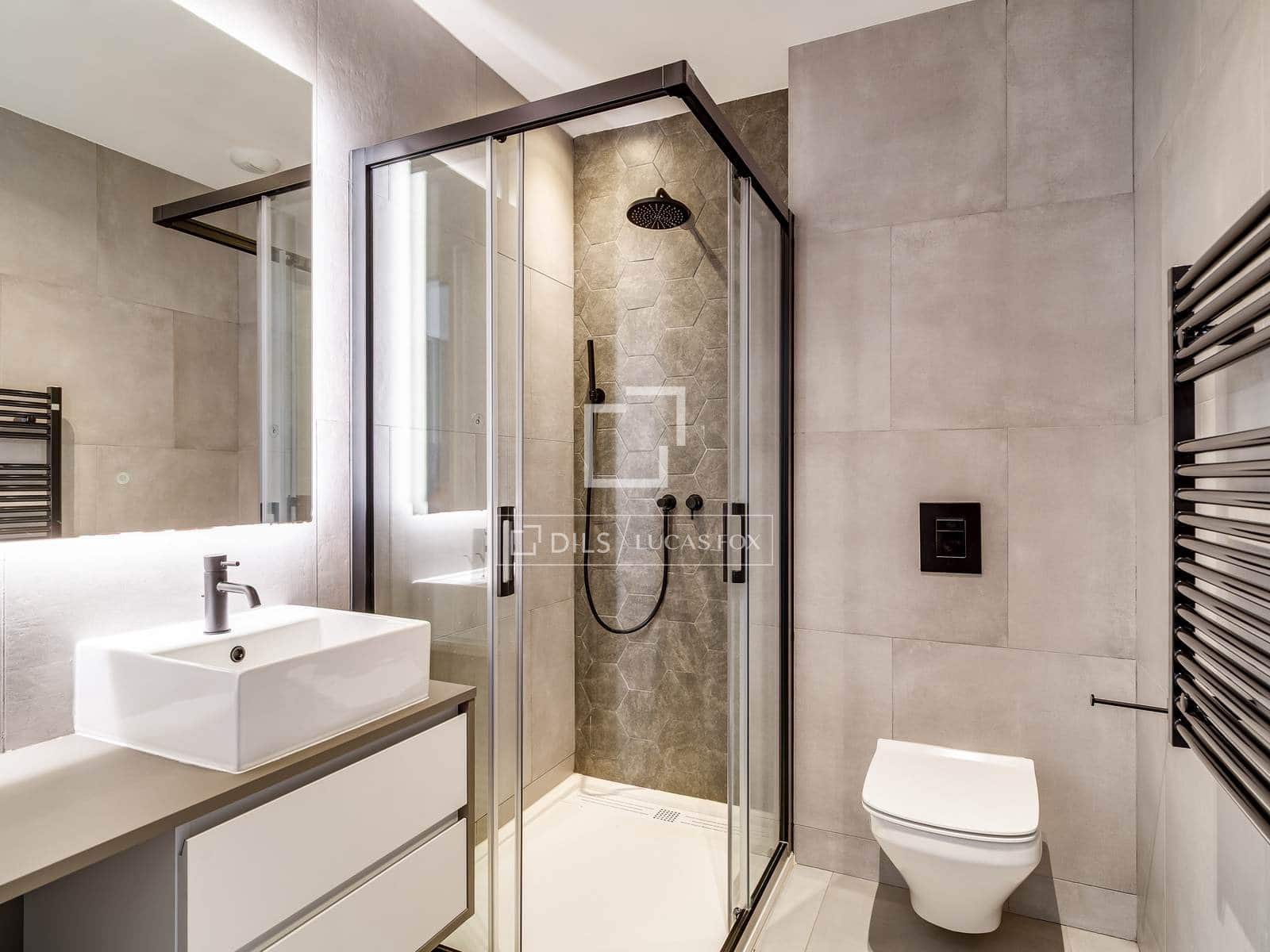 2 soveværelse Lejlighed til salg i Barcelona by med garage - € 840.000 (Ref: 9971435)