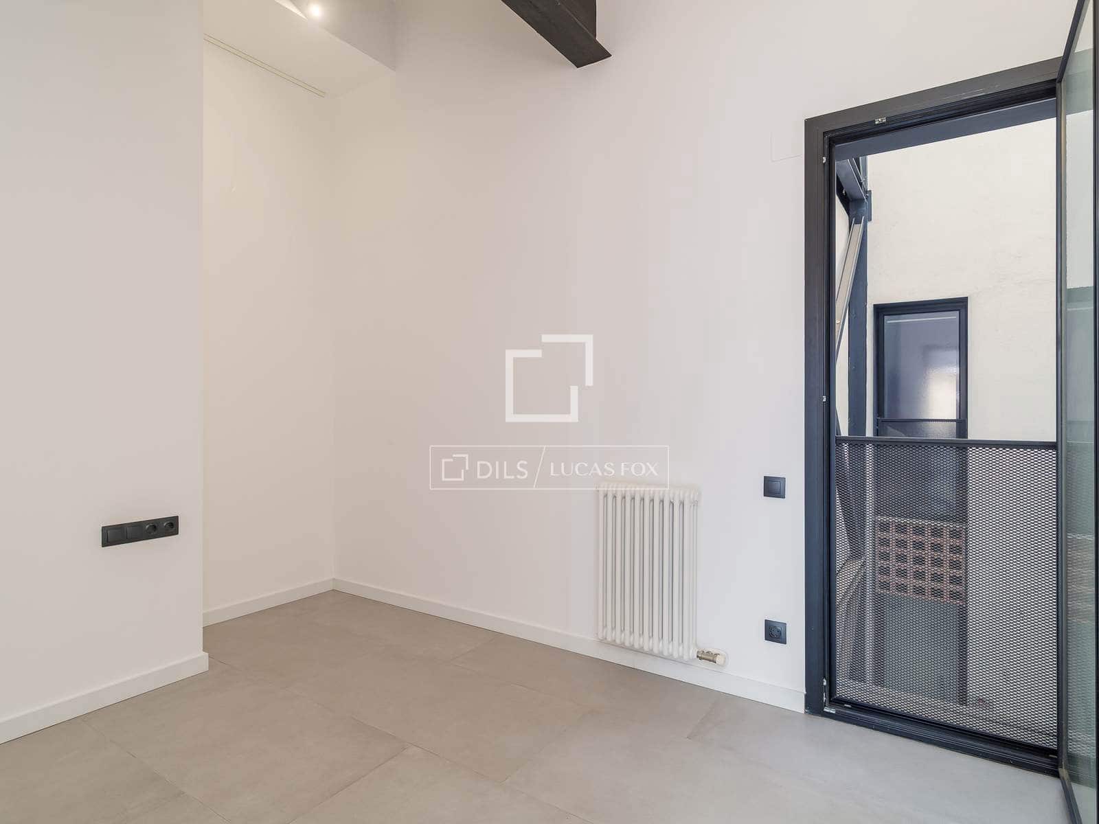 2 soveværelse Lejlighed til salg i Barcelona by med garage - € 840.000 (Ref: 9971435)