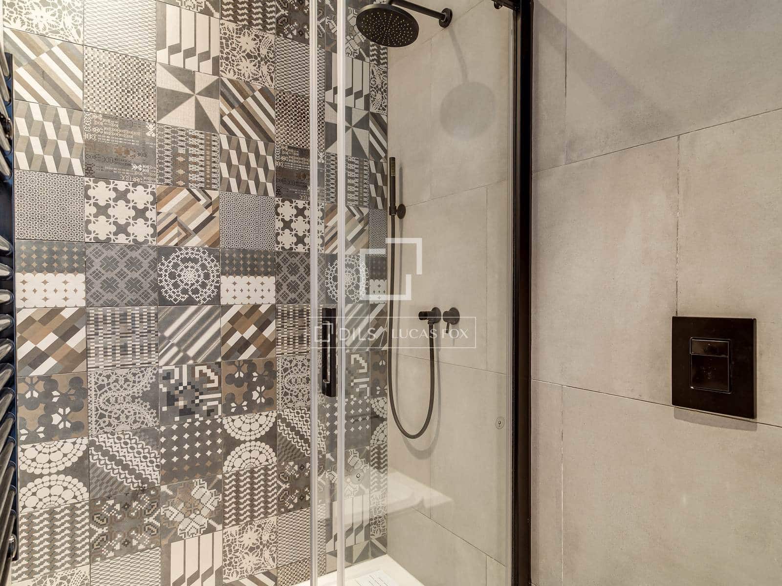 2 soveværelse Lejlighed til salg i Barcelona by med garage - € 840.000 (Ref: 9971435)