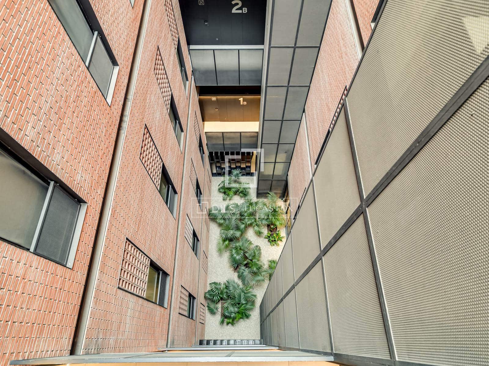2 soveværelse Lejlighed til salg i Barcelona by med garage - € 840.000 (Ref: 9971435)