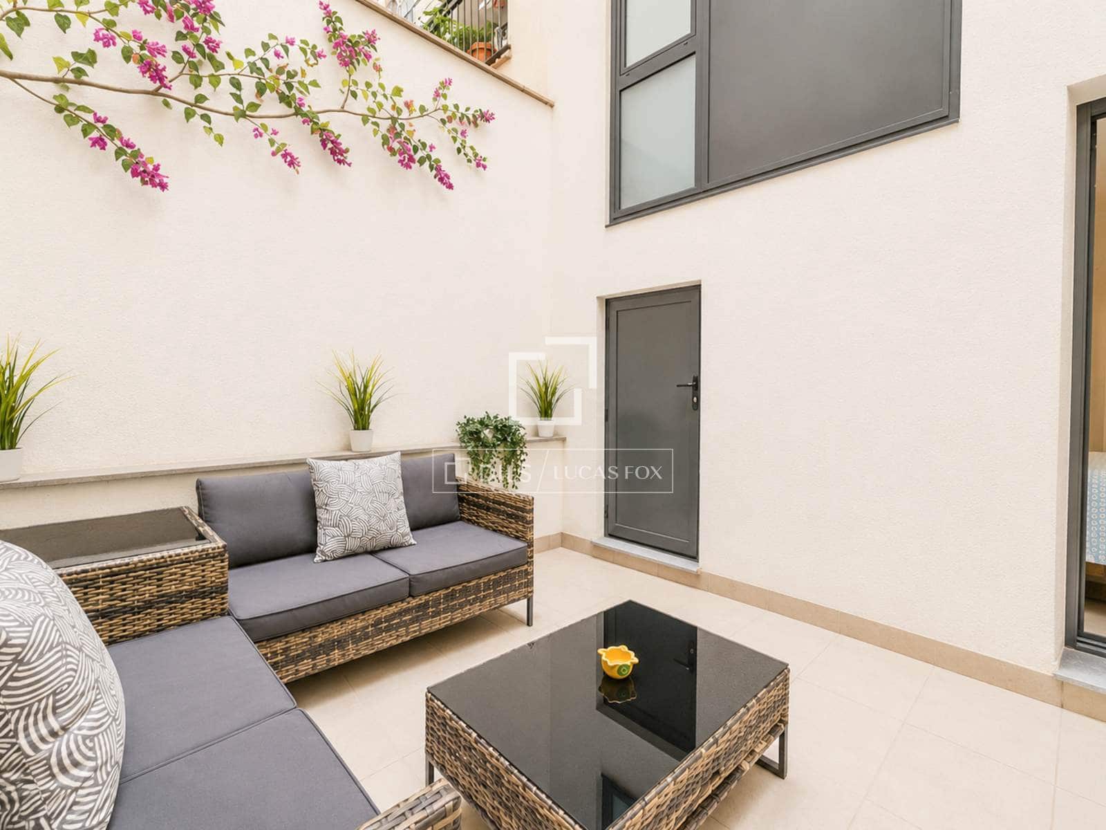 2 bedroom Apartment for sale in Sitges - € 555,000 (Ref: 9971437)