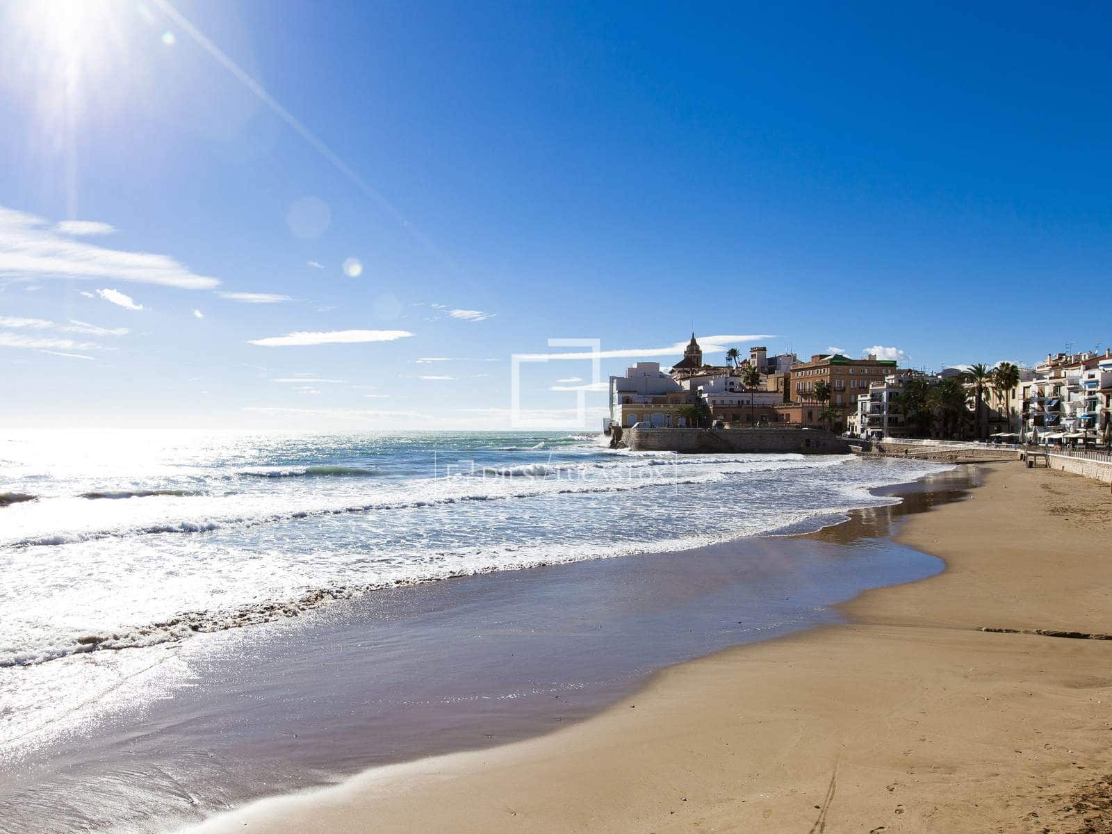 2 bedroom Apartment for sale in Sitges - € 555,000 (Ref: 9971437)