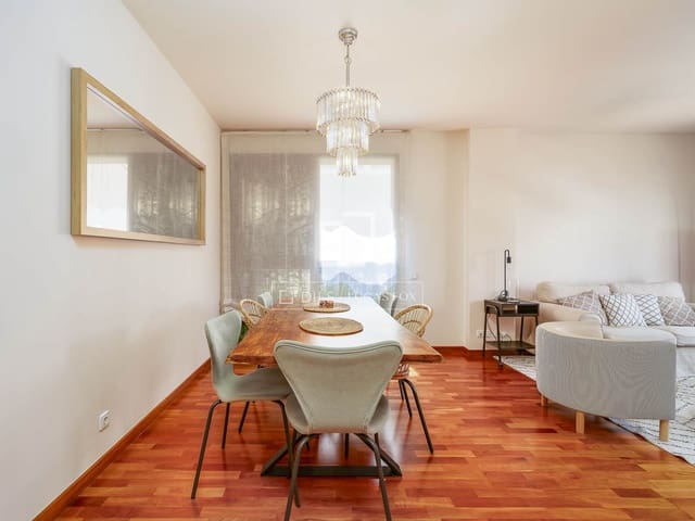 2 soverom Leilighet til salgs i Barcelona by med garasje - € 725 000 (Ref: 9971439)