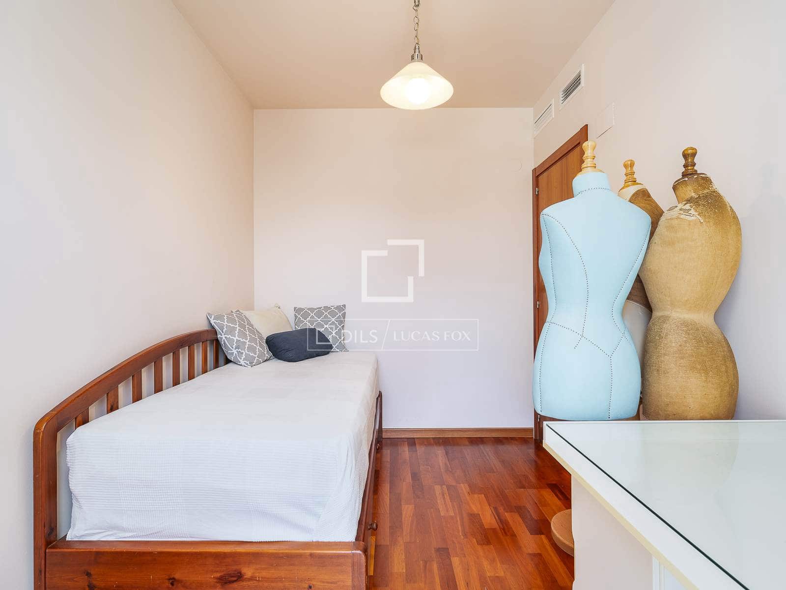 2 soveværelse Lejlighed til salg i Barcelona by med garage - € 725.000 (Ref: 9971439)