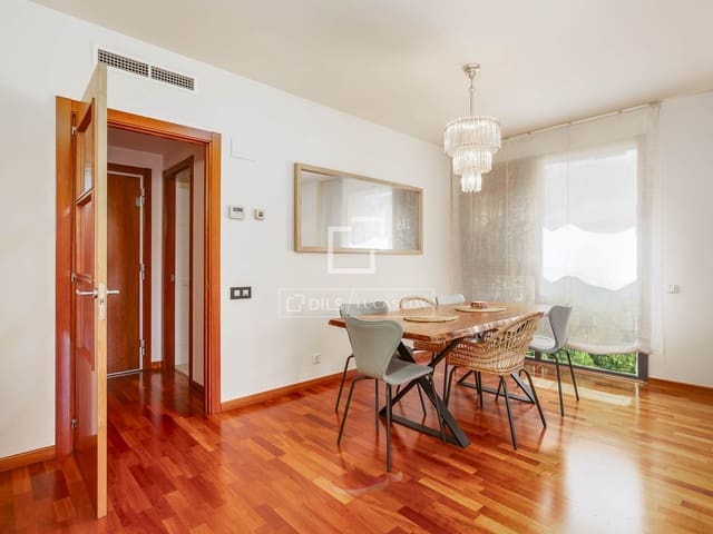 2 soverom Leilighet til salgs i Barcelona by med garasje - € 725 000 (Ref: 9971439)