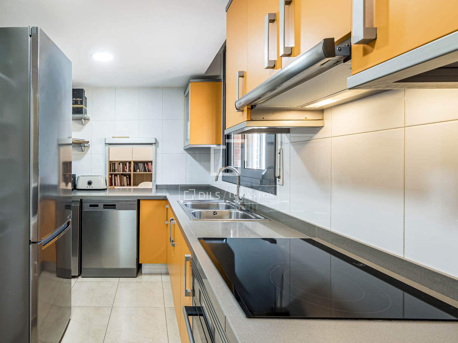 3 bedroom Apartment for sale in Castelldefels with garage - € 480,000 (Ref: 9971724)