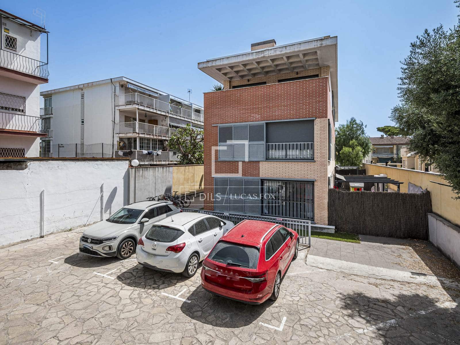 3 bedroom Apartment for sale in Castelldefels with garage - € 480,000 (Ref: 9971724)