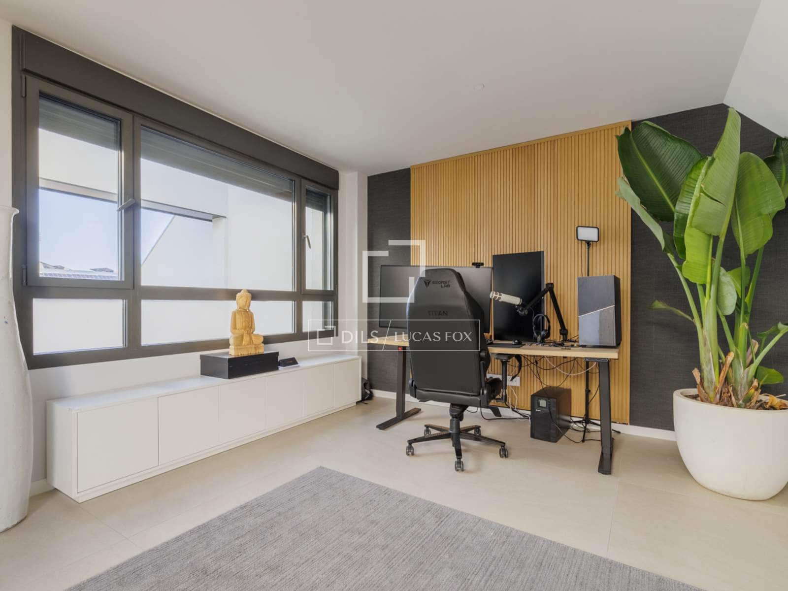 4 slaapkamer Villa te koop in Pozuelo de Alarcon met zwembad garage - € 1.680.000 (Ref: 9972234)