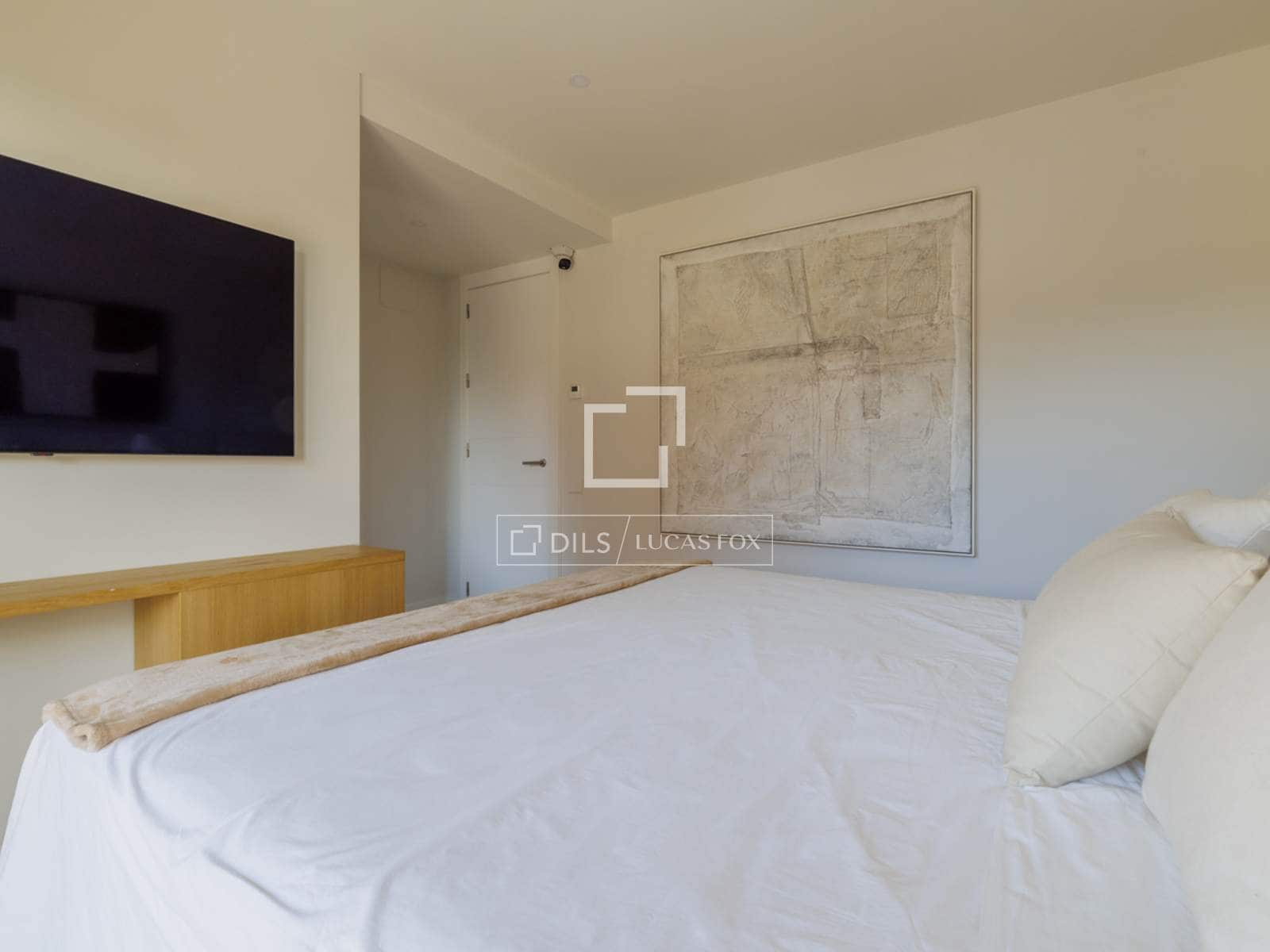 4 slaapkamer Villa te koop in Pozuelo de Alarcon met zwembad garage - € 1.680.000 (Ref: 9972234)