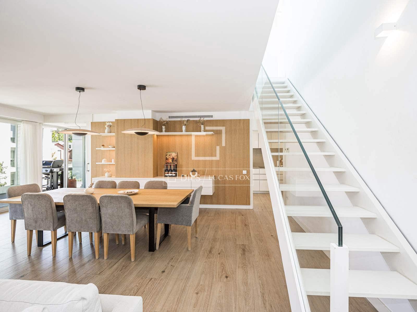 5 bedroom Apartment for sale in Sant Cugat del Valles with pool garage - € 1,565,000 (Ref: 9972235)