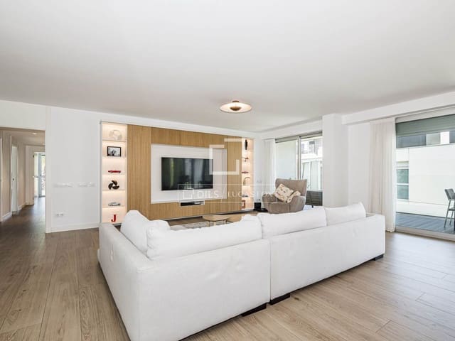 5 slaapkamer Appartement te koop in Sant Cugat del Vallès met zwembad garage - € 1.565.000 (Ref: 9972235)