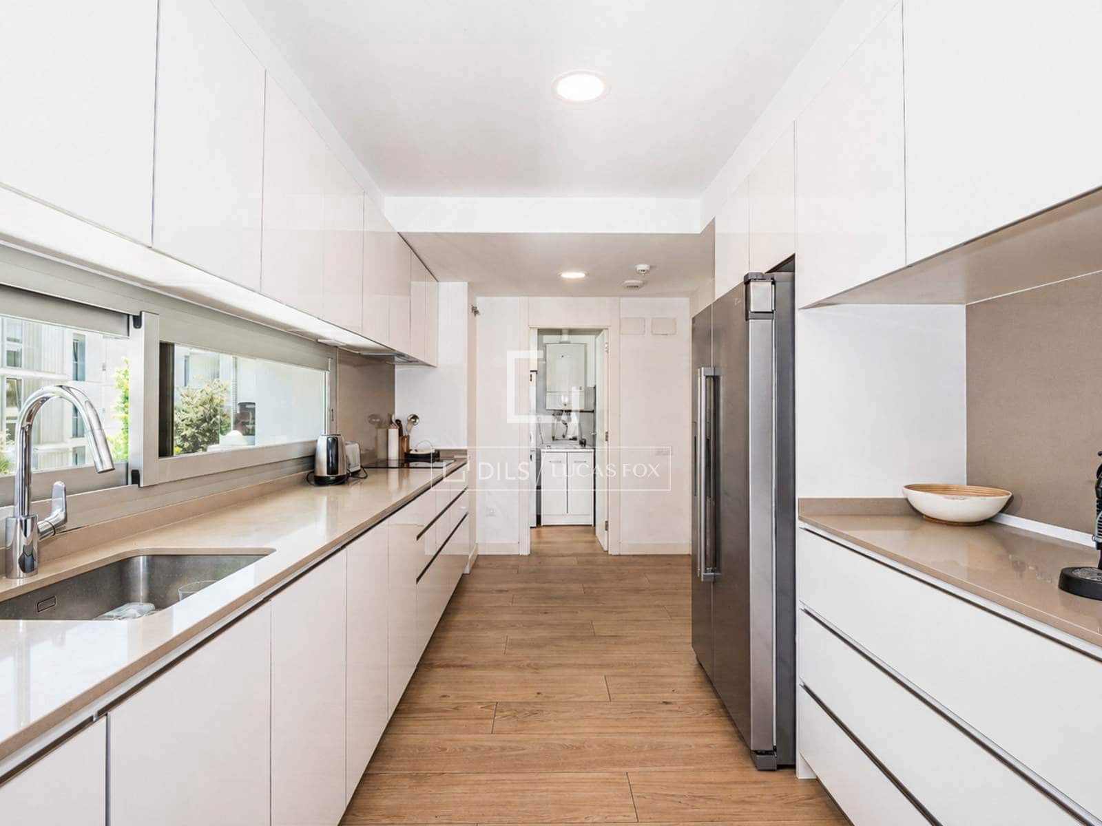 5 bedroom Apartment for sale in Sant Cugat del Valles with pool garage - € 1,565,000 (Ref: 9972235)