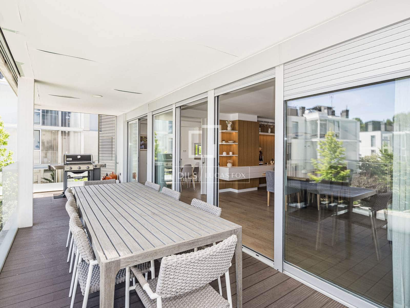 5 bedroom Apartment for sale in Sant Cugat del Valles with pool garage - € 1,565,000 (Ref: 9972235)
