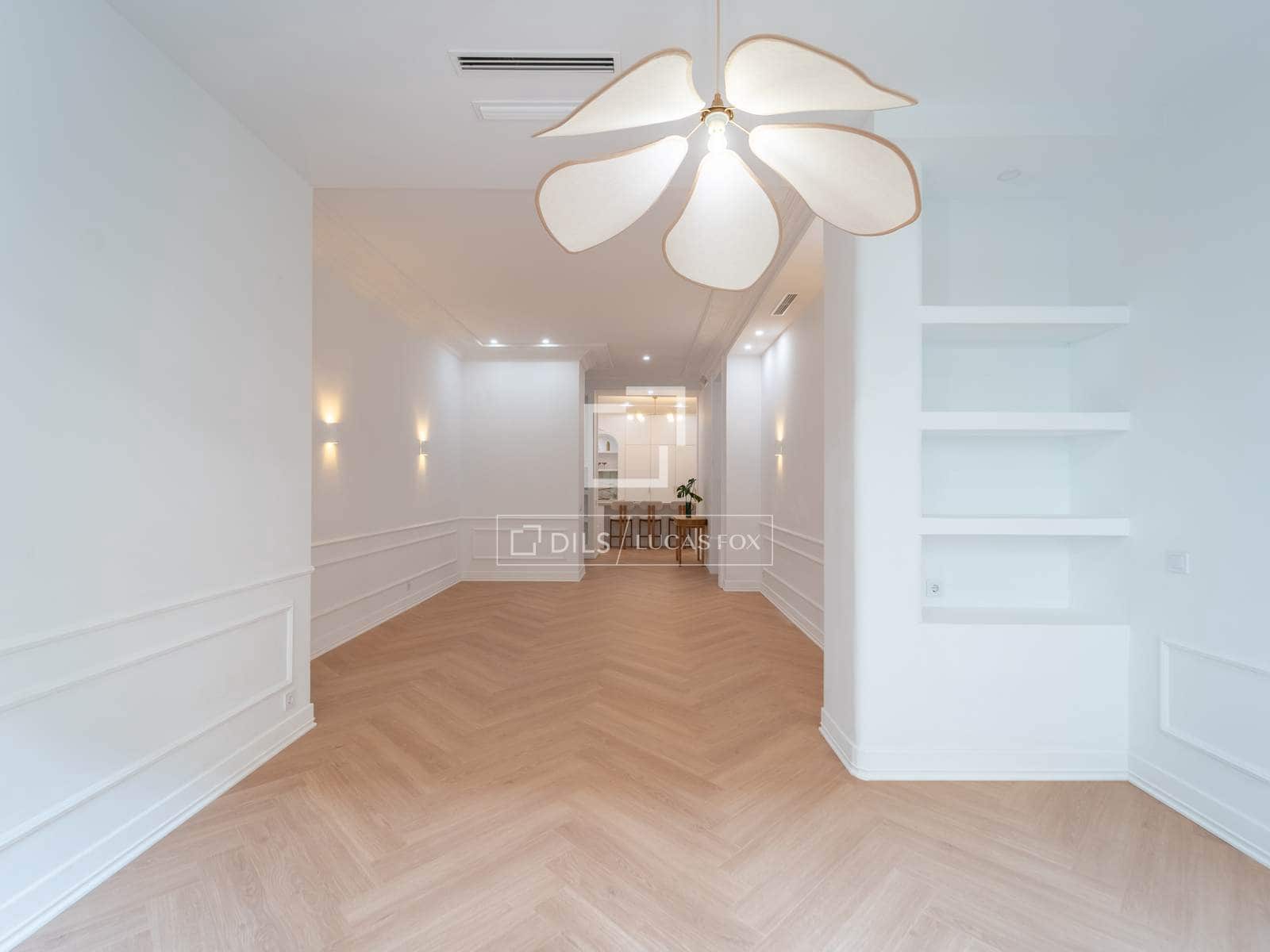 Apartamento de 4 habitaciones en València ciudad en venta - 750.000 € (Ref: 9972236)