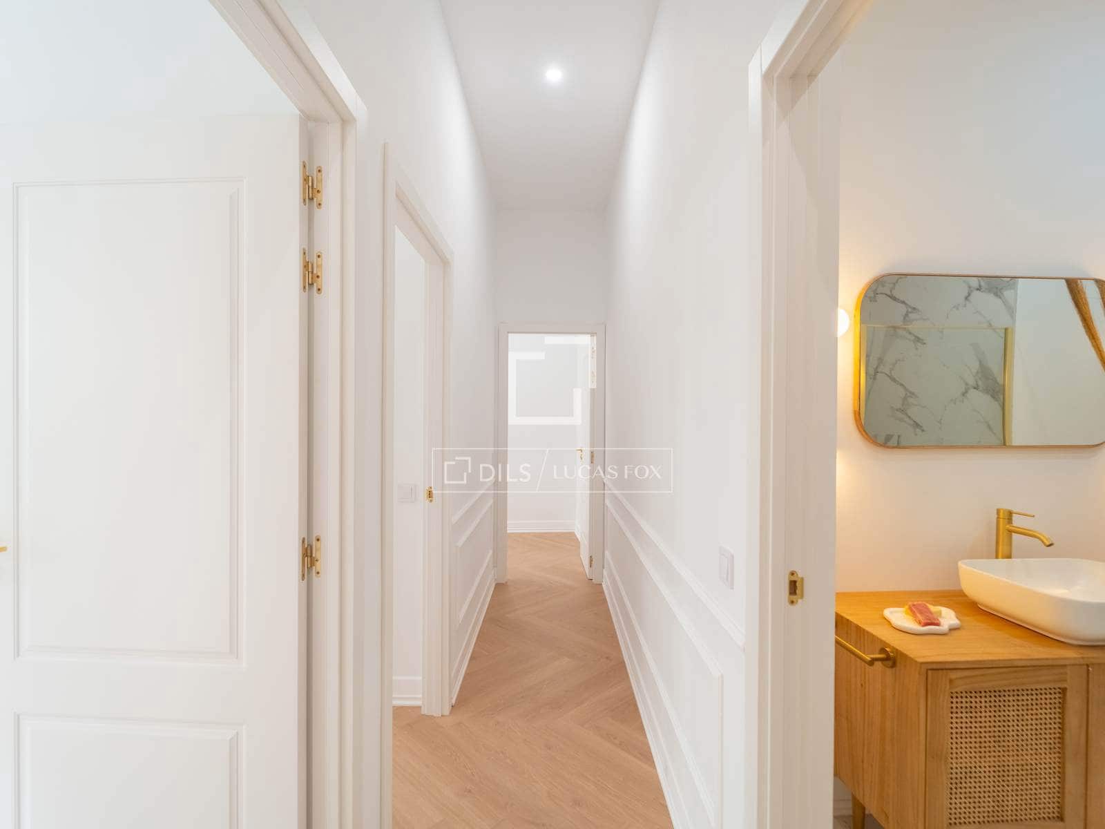 Apartamento de 4 habitaciones en València ciudad en venta - 750.000 € (Ref: 9972236)
