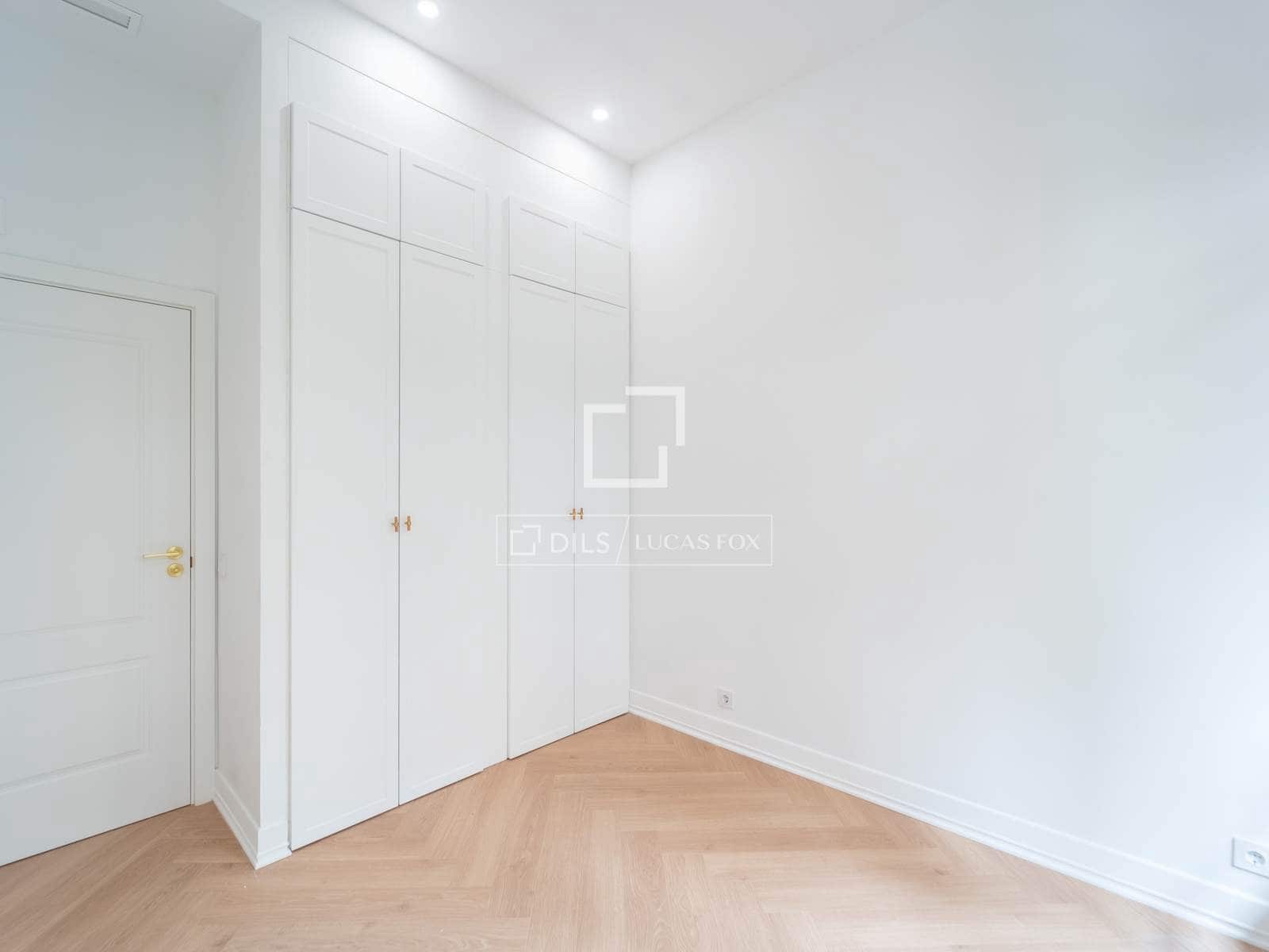 Apartamento de 4 habitaciones en València ciudad en venta - 750.000 € (Ref: 9972236)
