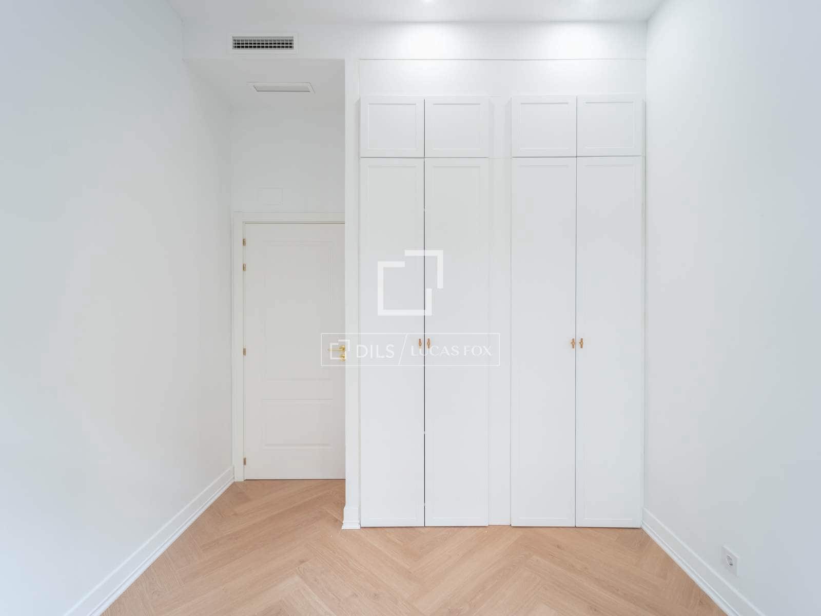 Apartamento de 4 habitaciones en València ciudad en venta - 750.000 € (Ref: 9972236)