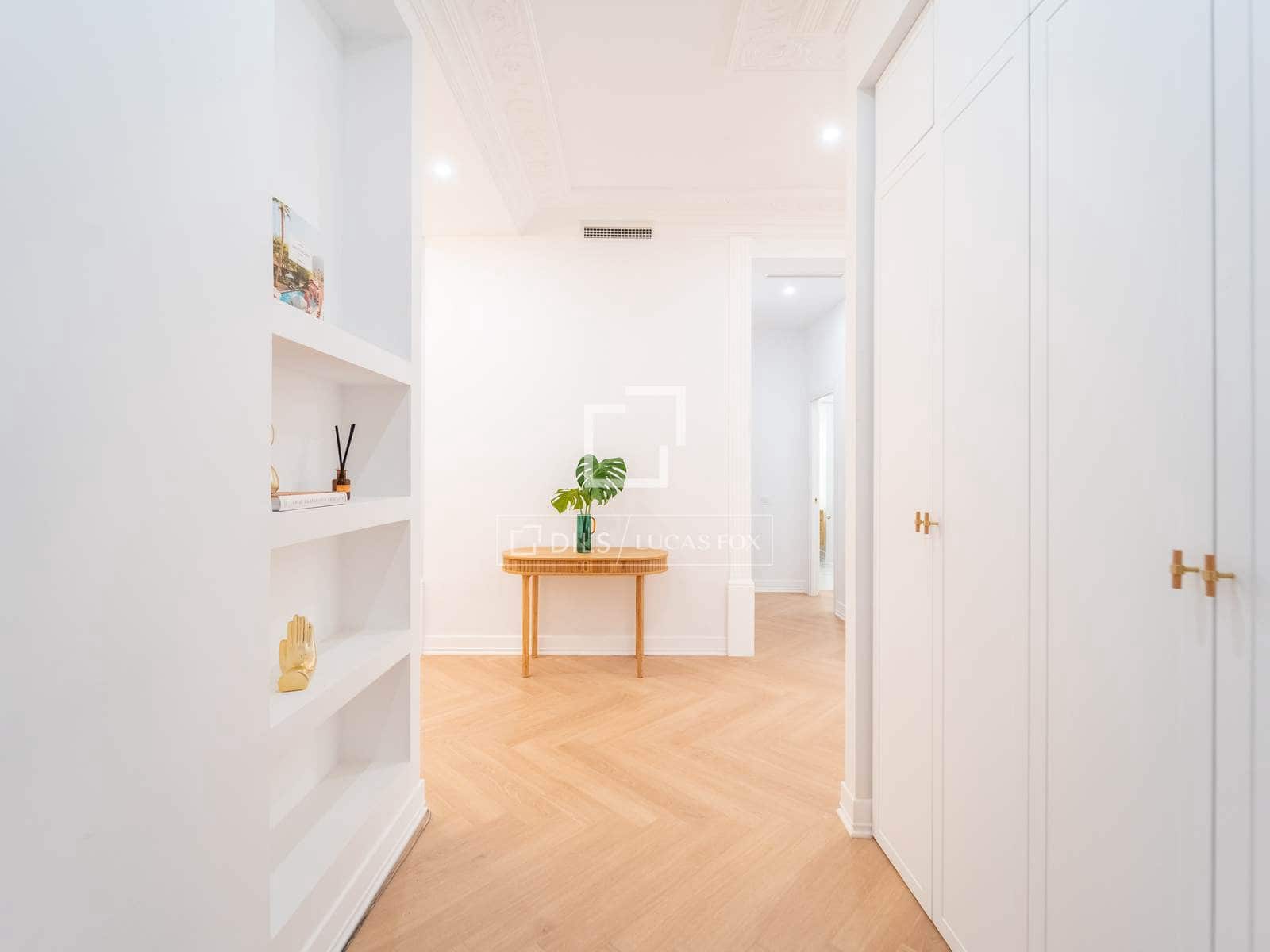 Apartamento de 4 habitaciones en València ciudad en venta - 750.000 € (Ref: 9972236)