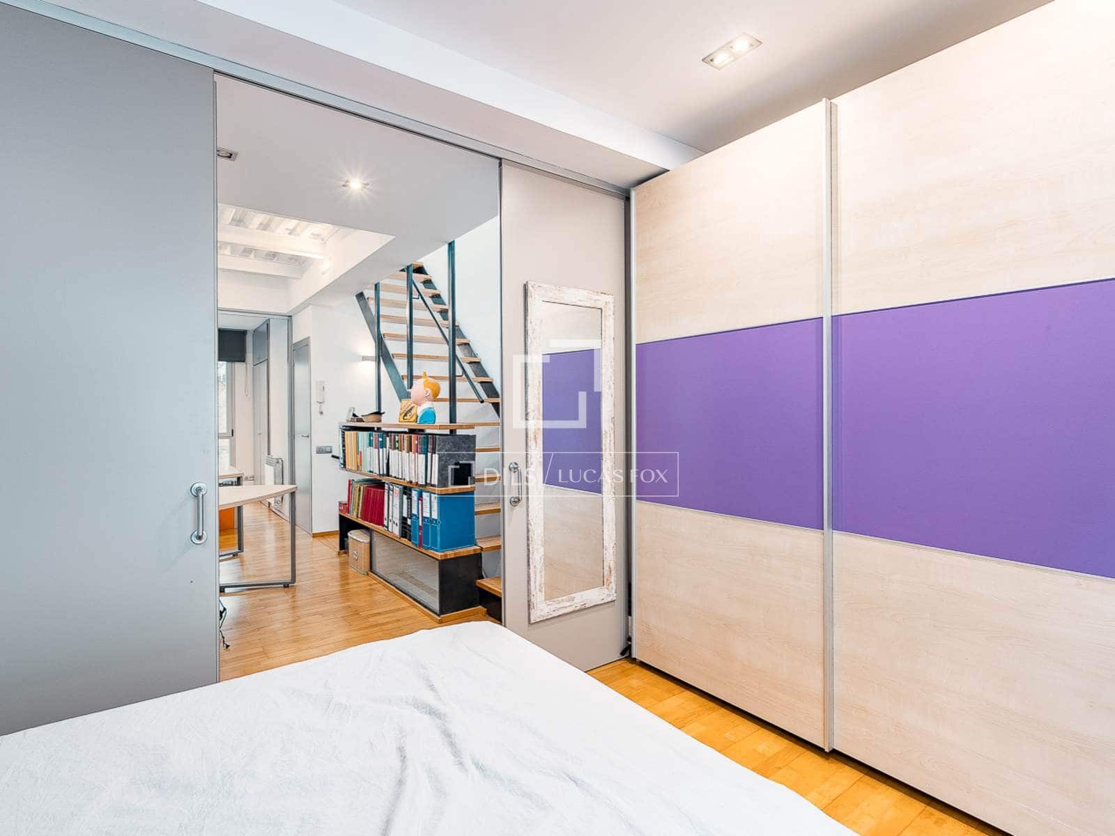 3 bedroom Villa for sale in Barcelona city with pool - € 1,040,000 (Ref: 9972237)