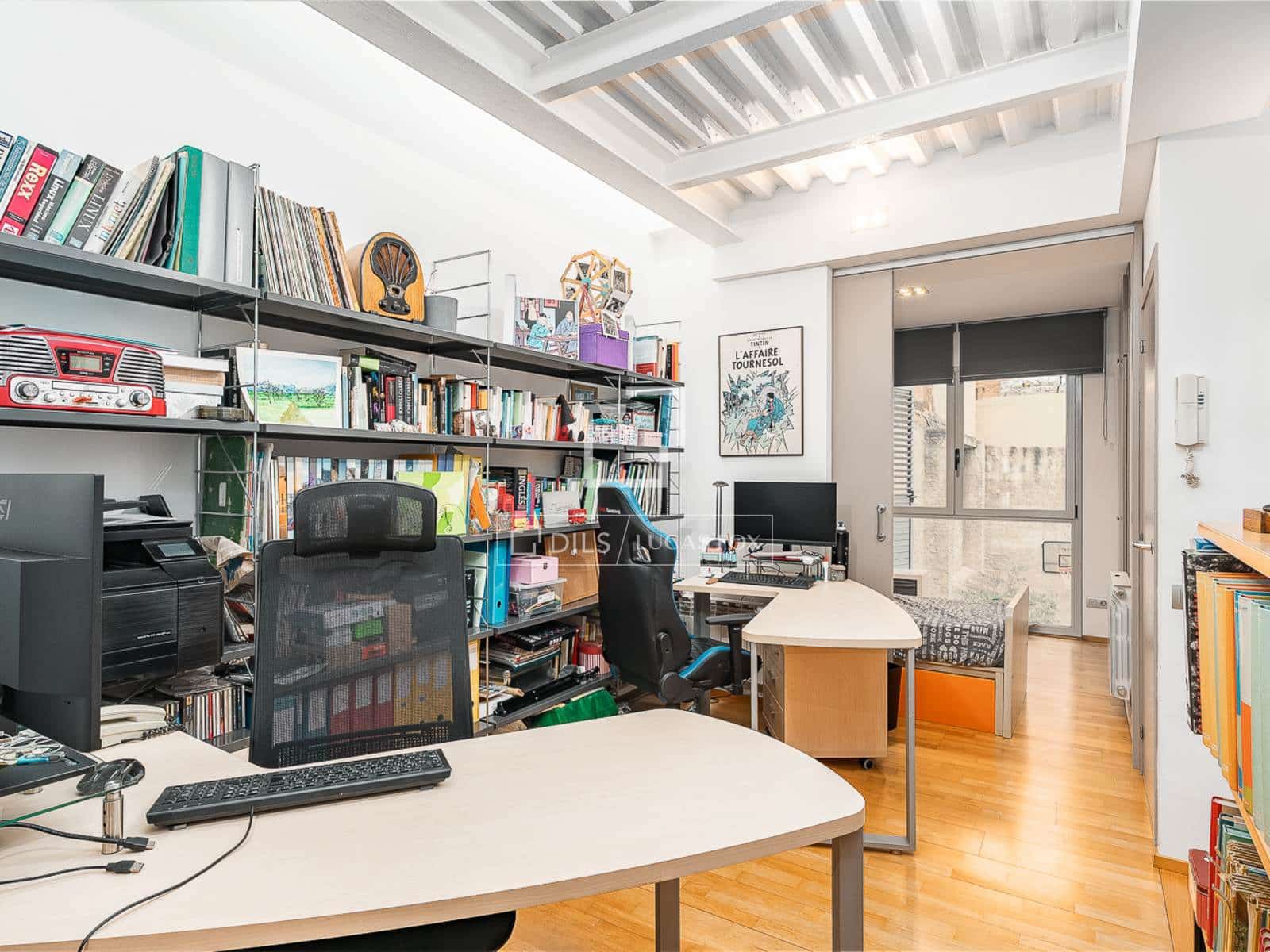3 bedroom Villa for sale in Barcelona city with pool - € 1,040,000 (Ref: 9972237)