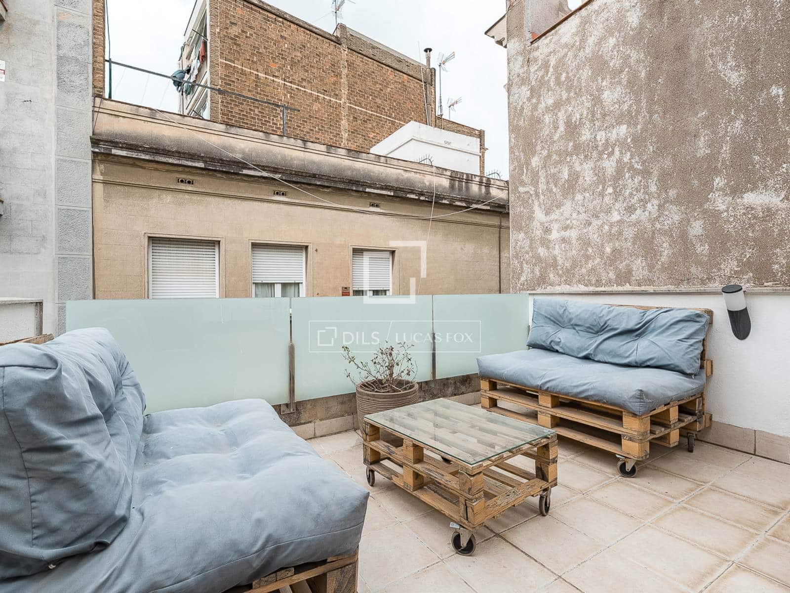 3 bedroom Villa for sale in Barcelona city with pool - € 1,040,000 (Ref: 9972237)