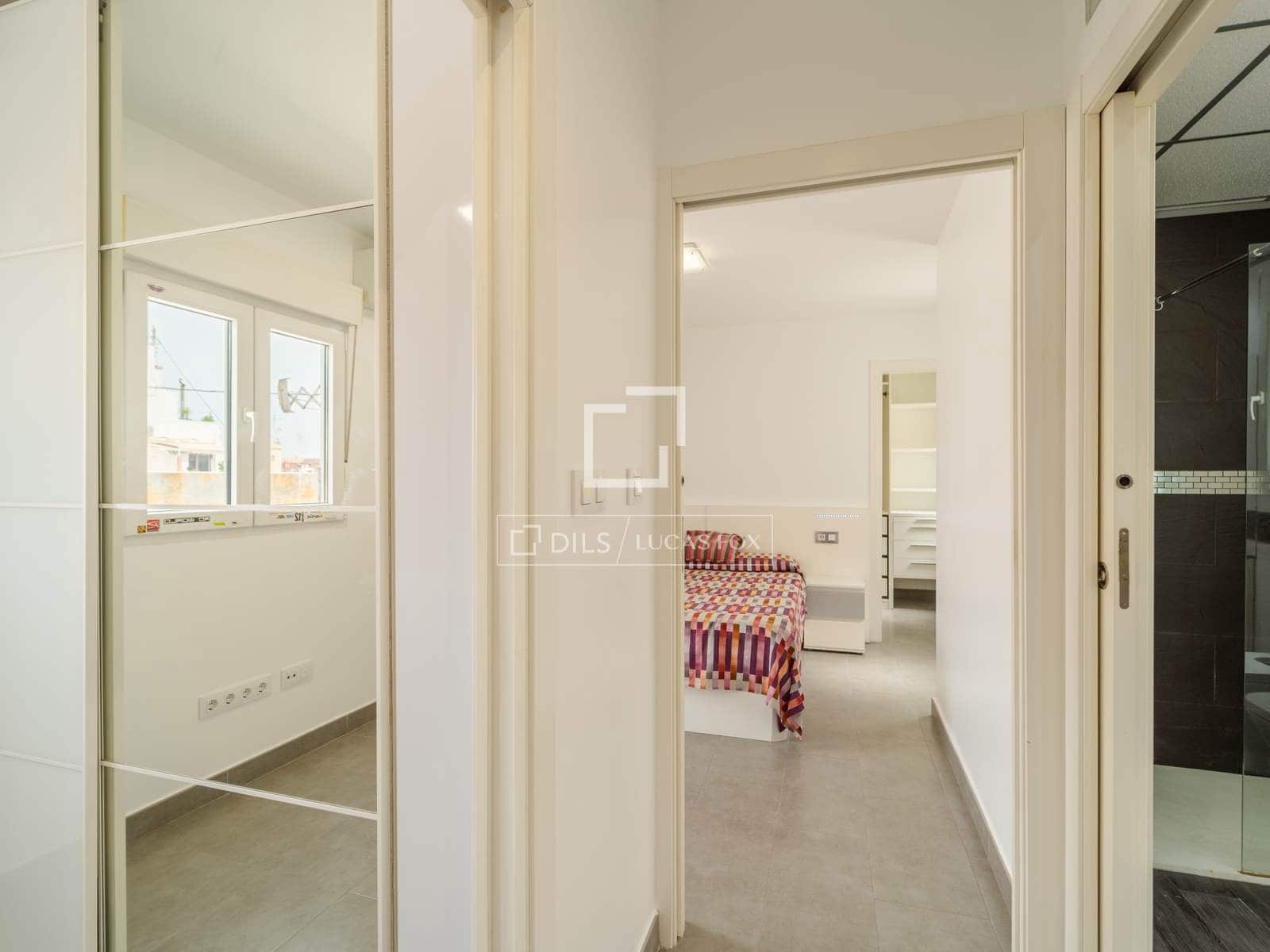 2 quarto Penthouse para arrendar em Valencia cidade - 1 500 € (Ref: 9973803)