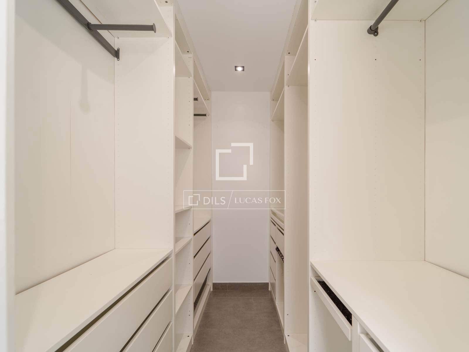 2 quarto Penthouse para arrendar em Valencia cidade - 1 500 € (Ref: 9973803)