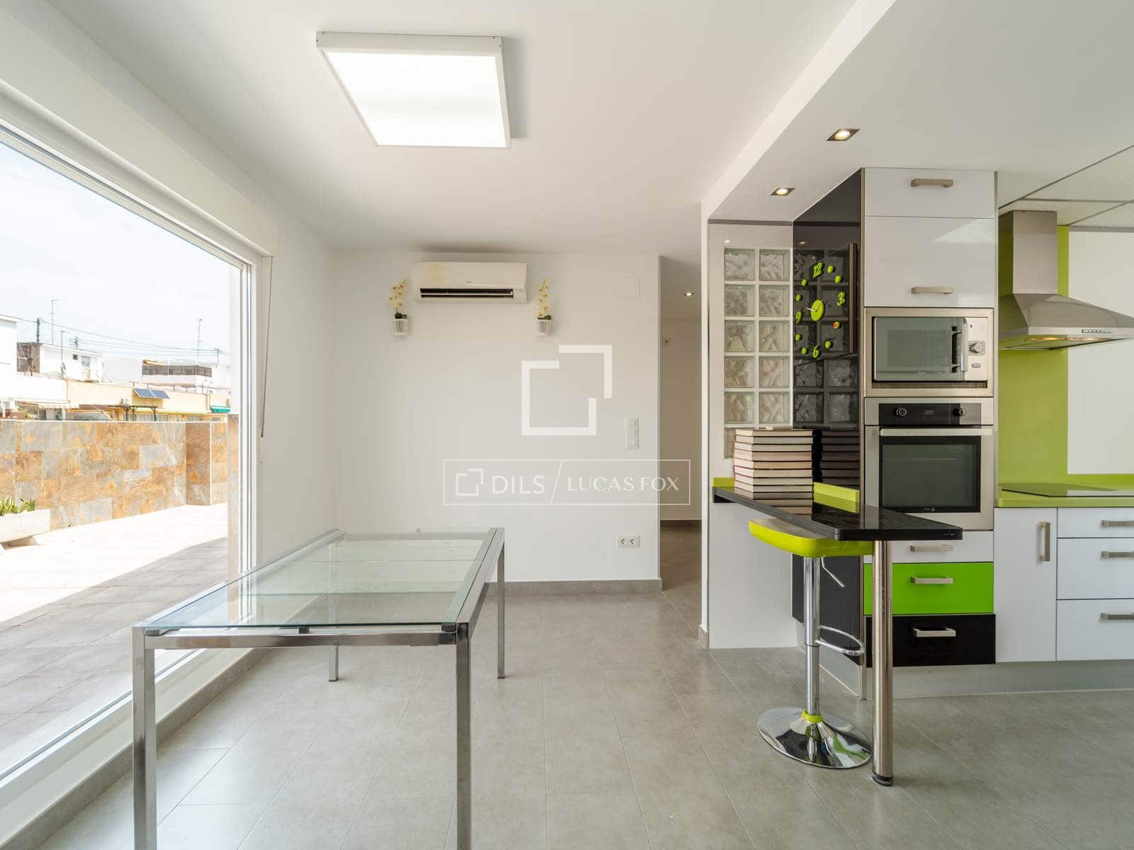 2 quarto Penthouse para arrendar em Valencia cidade - 1 500 € (Ref: 9973803)