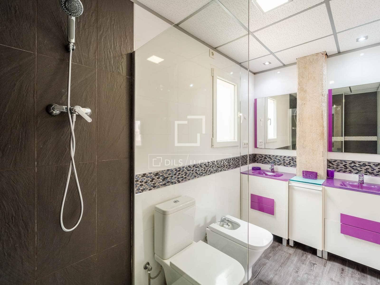 2 quarto Penthouse para arrendar em Valencia cidade - 1 500 € (Ref: 9973803)