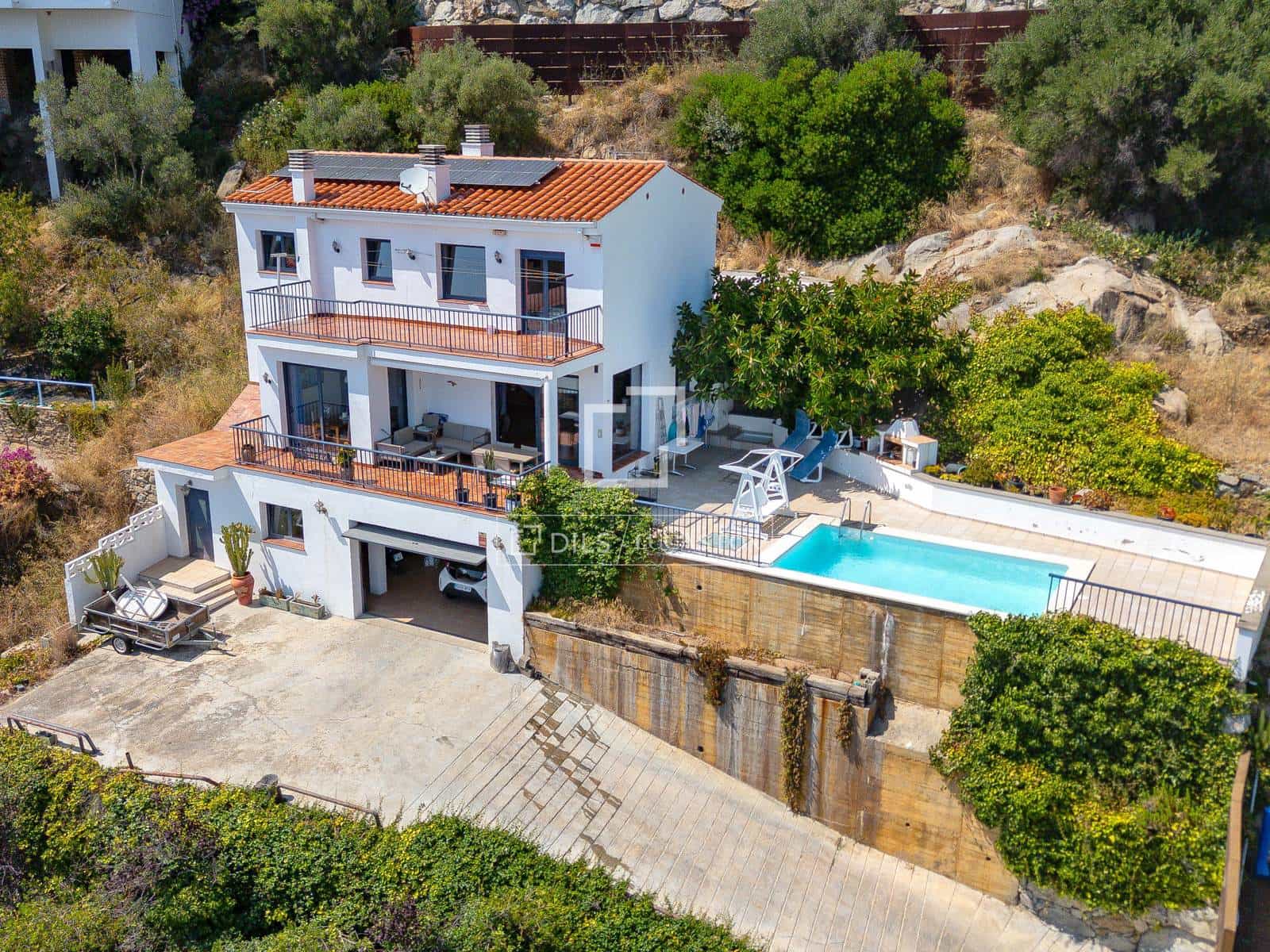 3 bedroom Villa for sale in Roses with pool garage - € 980,000 (Ref: 9973967)