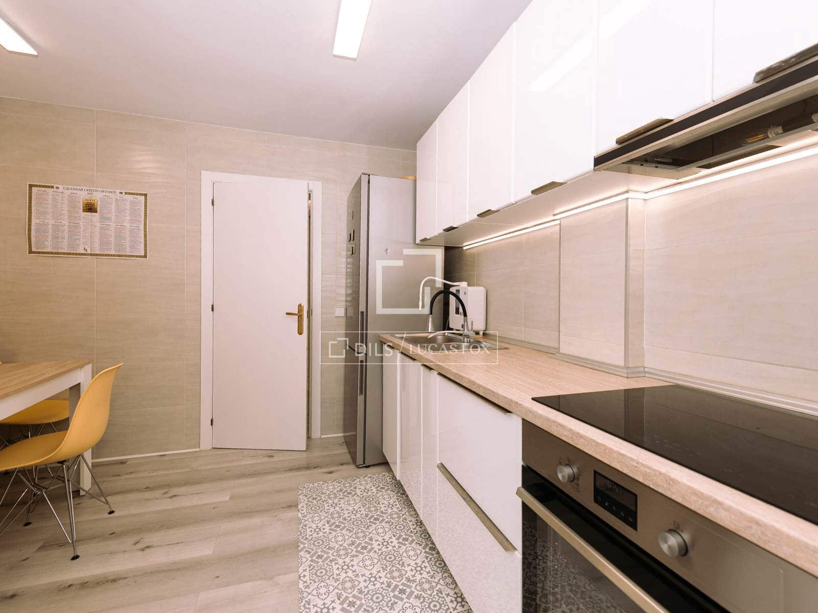 3 soverom Leilighet til salgs i Ibiza by med garasje - € 648 000 (Ref: 9974269)