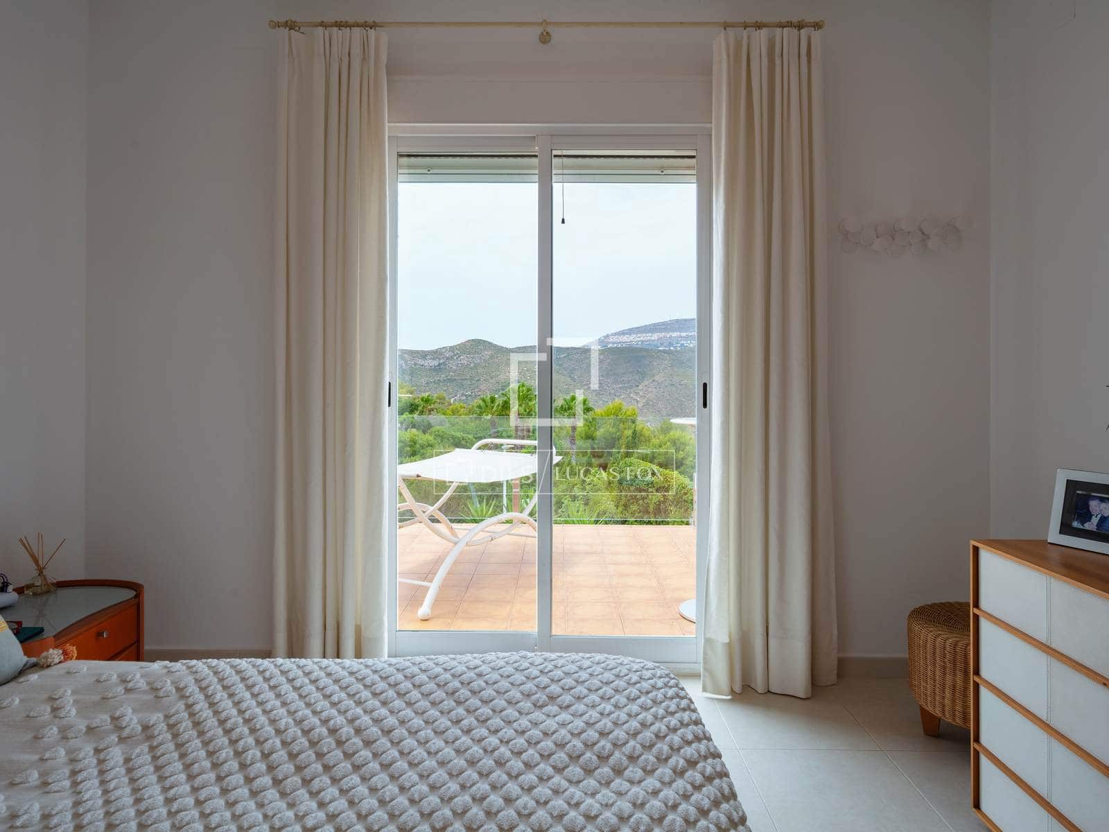 4 soverom Villa til salgs i Javea / Xabia med svømmebasseng garasje - € 925 000 (Ref: 9974270)