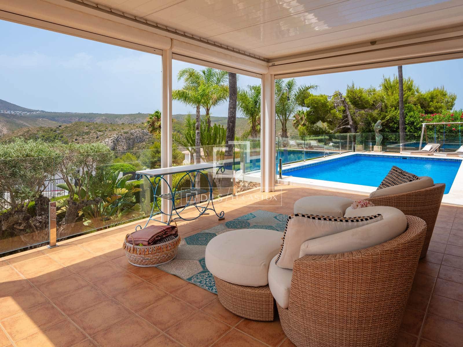 4 soverom Villa til salgs i Javea / Xabia med svømmebasseng garasje - € 925 000 (Ref: 9974270)