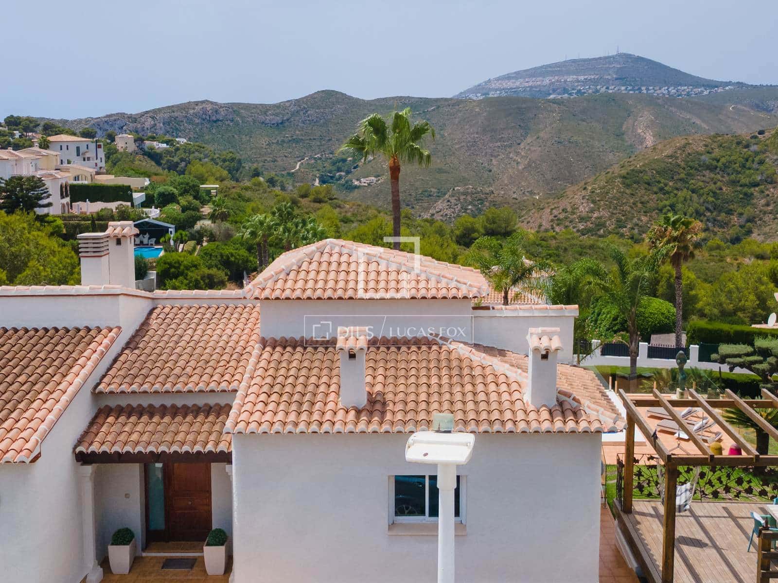 4 soverom Villa til salgs i Javea / Xabia med svømmebasseng garasje - € 925 000 (Ref: 9974270)