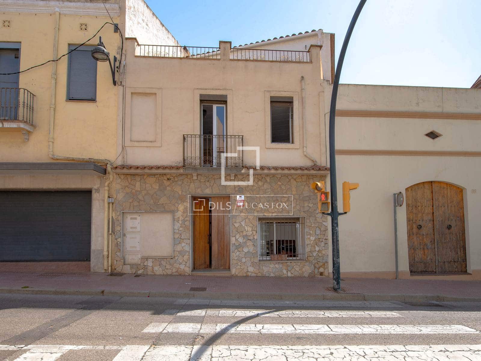 4 slaapkamer Villa te koop in Sant Feliu de Guixols - € 399.000 (Ref: 9974271)