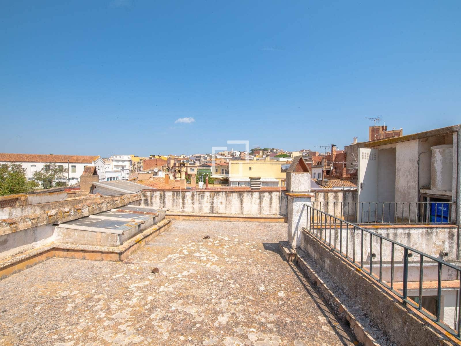 4 slaapkamer Villa te koop in Sant Feliu de Guixols - € 399.000 (Ref: 9974271)