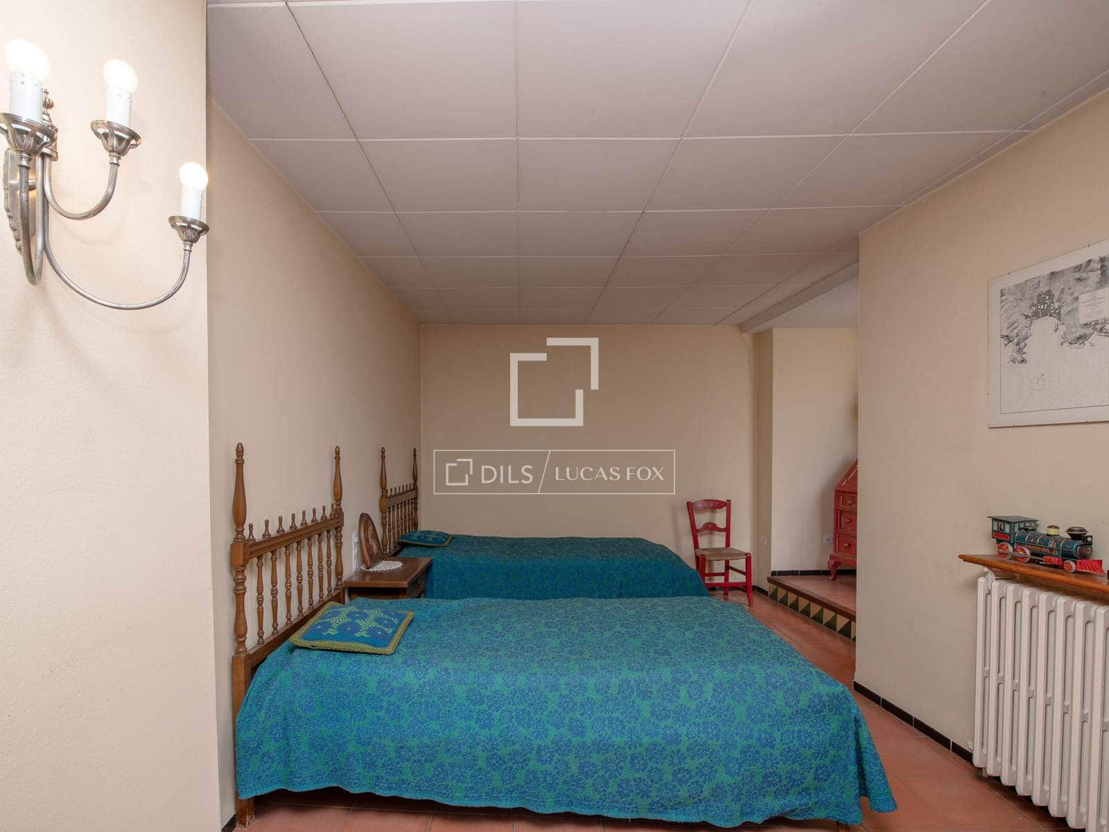 4 slaapkamer Villa te koop in Sant Feliu de Guixols - € 399.000 (Ref: 9974271)