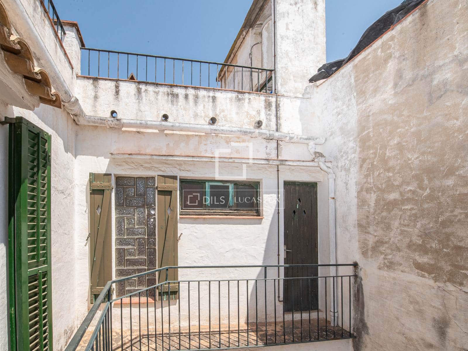 4 slaapkamer Villa te koop in Sant Feliu de Guixols - € 399.000 (Ref: 9974271)