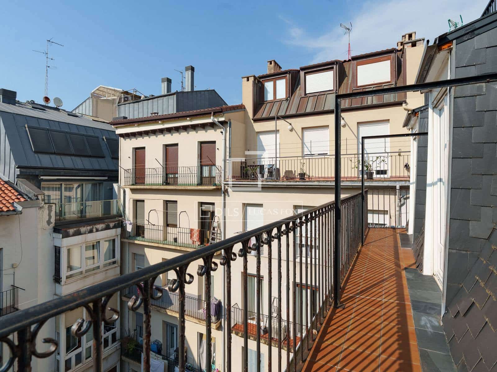 2 bedroom Apartment for sale in Donostia-San Sebastian - € 726,000 (Ref: 9974272)