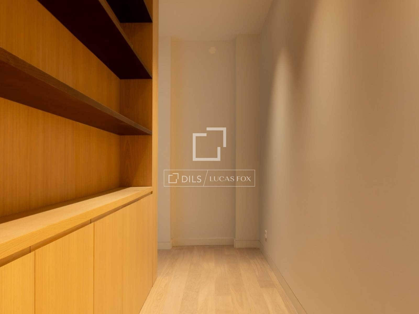 3 soverom Leilighet til salgs i Madrid by med svømmebasseng - € 3 785 000 (Ref: 9974368)