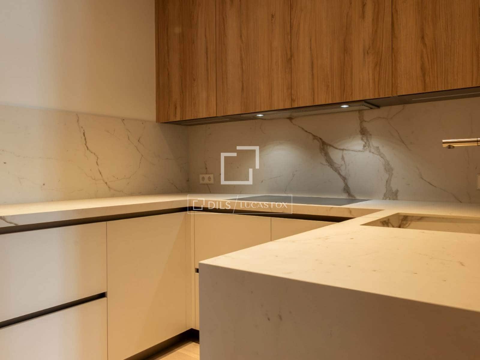 3 soverom Leilighet til salgs i Madrid by med svømmebasseng - € 3 785 000 (Ref: 9974368)