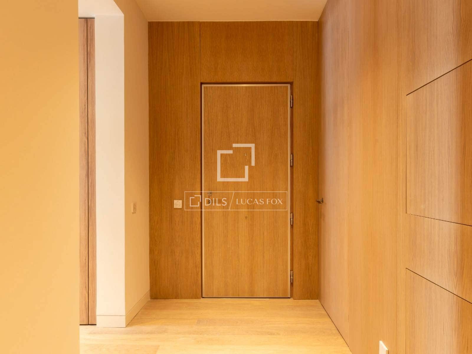 3 soverom Leilighet til salgs i Madrid by med svømmebasseng - € 3 785 000 (Ref: 9974368)