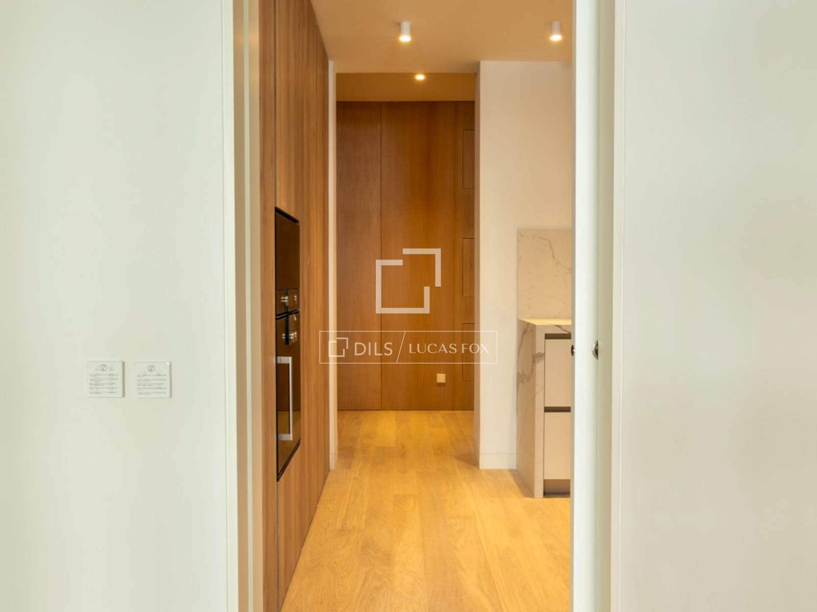 3 soverom Leilighet til salgs i Madrid by med svømmebasseng - € 3 785 000 (Ref: 9974368)