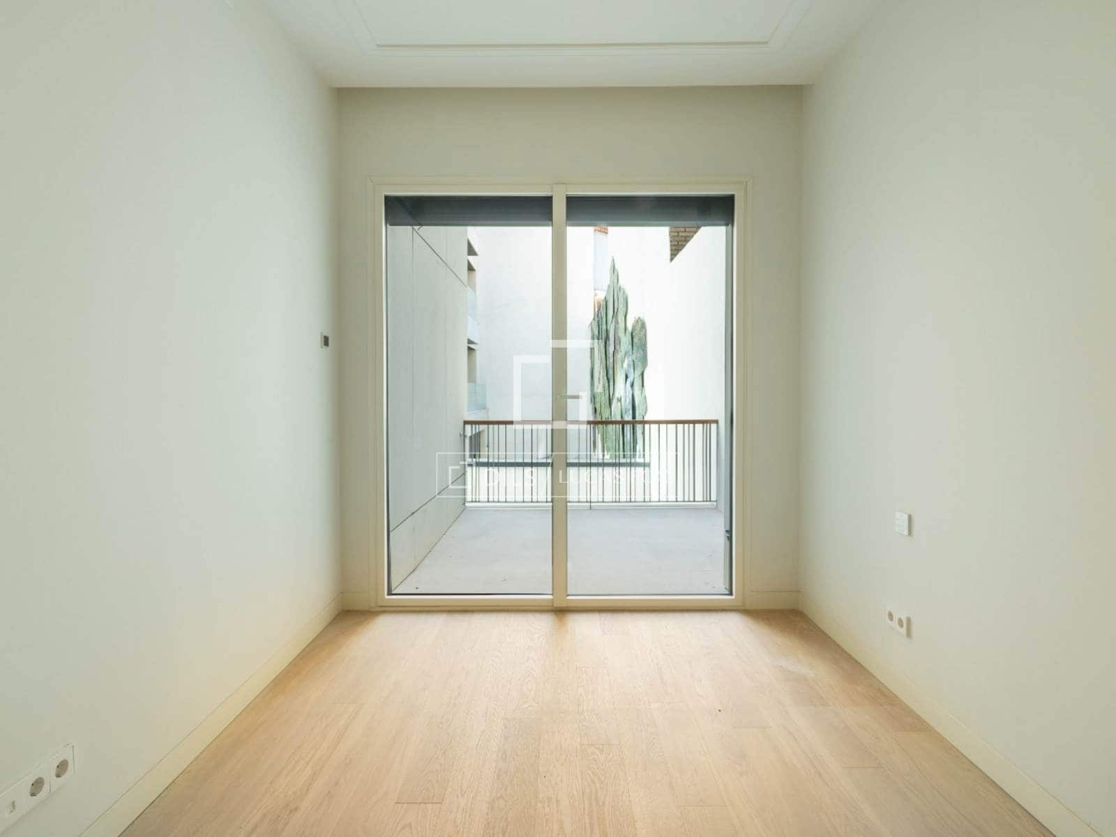 3 soverom Leilighet til salgs i Madrid by med svømmebasseng - € 3 785 000 (Ref: 9974368)