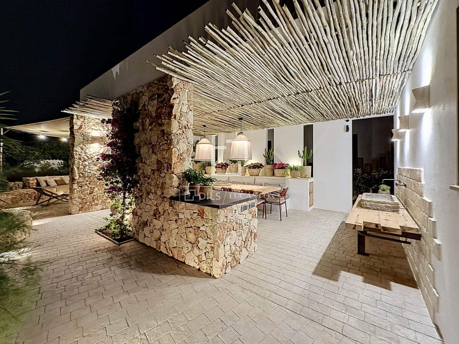 4 camera da letto Villa da affittare in Ciutadella de Menorca con piscina garage - 35.000 € (Rif: 9974369)