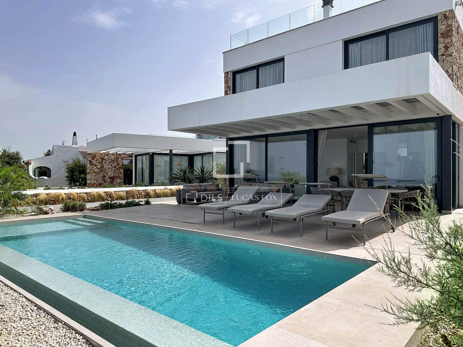 4 camera da letto Villa da affittare in Ciutadella de Menorca con piscina garage - 35.000 € (Rif: 9974369)